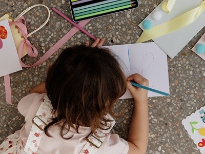 Mother's Day colouring-in cards