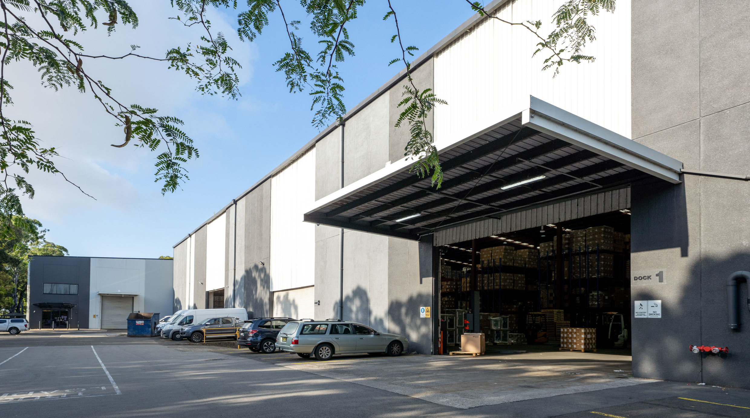 Baker street, Side Warehouse Image View 