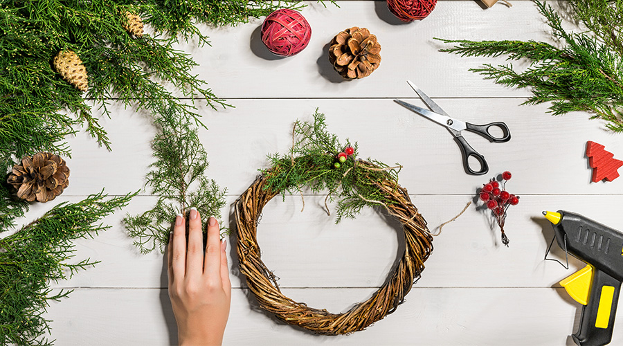Easy DIY Christmas Wreath