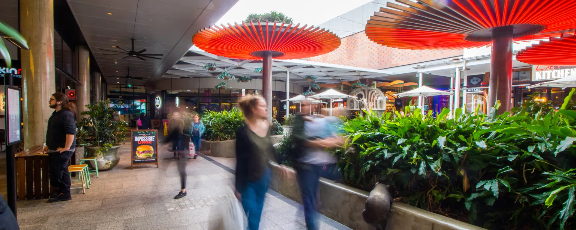 Stockland Green Hills outdoor dining precinct, the courtyard