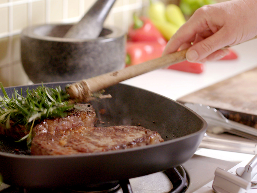 How_to_Cook_steak_Stockland_Jamies_Ministry_of_food