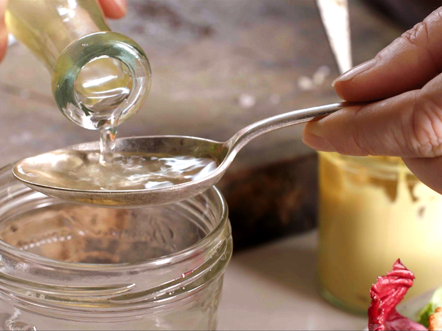 How_to_make_salad_dressing_Stockland_Jamies_Ministry_of_food