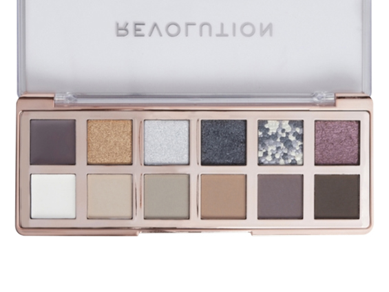 Priceline Pharmacy Revolution The Smokey Icon Grunge Palette $18