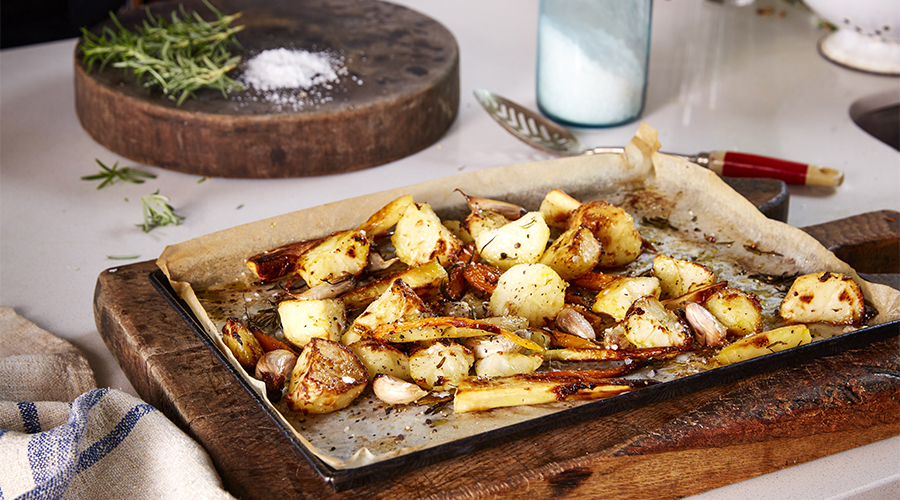 Jamies Ministry Of Food and Stockland  How To Roast Root Veggies