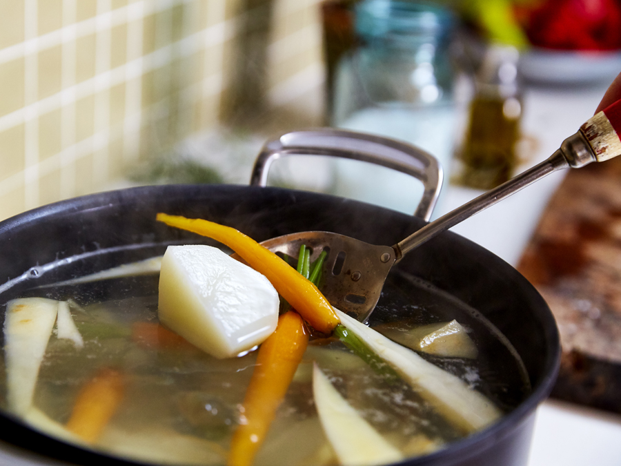 How_to_prepare_roast_veggies__Stockland_Jamies_Ministry_of_food